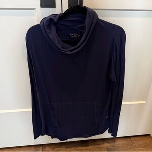 Lilly Pulitzer Women’s Luxletic Navy Pullover Sweatshirt